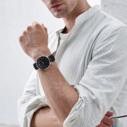 Smooth Minimalistic Men's Watch